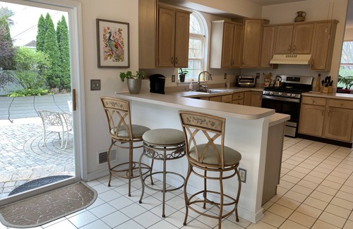 Brick House | Large 4br Beautiful Fully Furnished Home-Winter/Spring Serenity at the NJ Shore