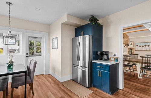 University Heights House | Large 4br Hillcrest home - sizable backyard