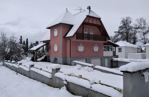 Bartenheim House | Large 5-bedroom villa with garden and pool.