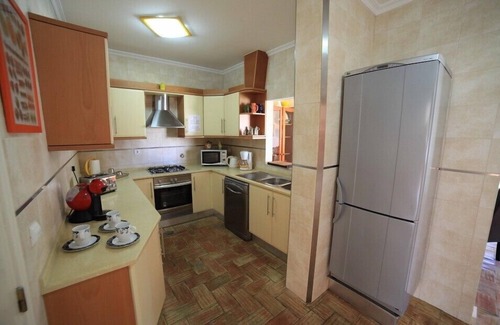 Sesmarias Villa | Large 5 bedroom Villa, internet + Tv satelite + air conditioning free