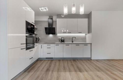Ruzinov Apartment | Large 75 m2 Apartment next to Airport - Free Parking