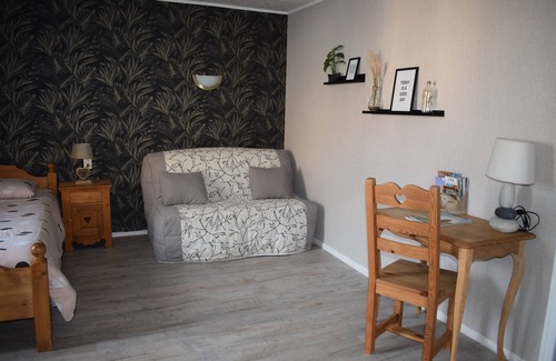 Villers-sous-Chalamont Apartment | Large 80 m² apartment, close to Switzerland, great stay in summer and winter!