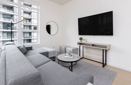 Port Moody Apartment | Large Accessible 2 Bedroom 2 Bathroom apartment