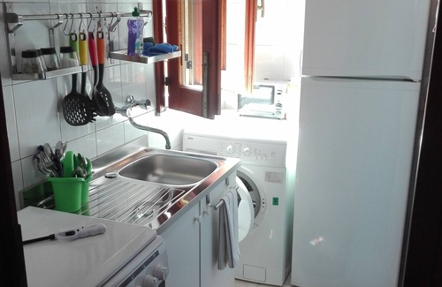 Lentini Apartment | Large and bright studio apartment