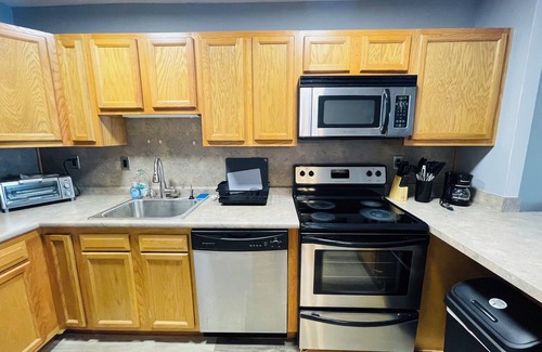 Elkins Park Apartment | Large and Comfortable, 1BR Monthly Discount