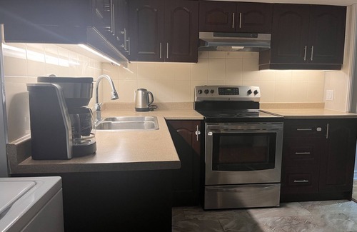 Brampton Apartment | Large and cozy 2 bedroom bast apt