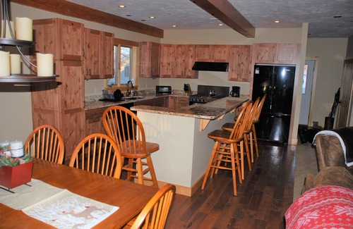Bartlett House | Large and newly custom built property, Private, Indoor & Outdoor Pools