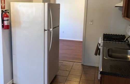 Elizabeth Apartment | Large and private apartment in convenient area sleeps up to 10 people comfortably