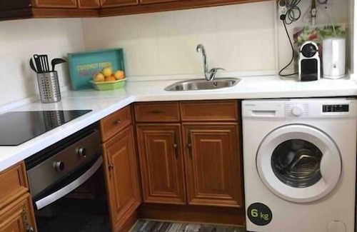 Santa Marta de Tormes Apartment | Large apartment 10 min from Salamanca by beBalmy
