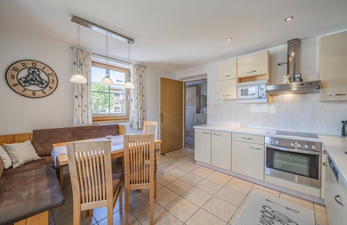 Hochfilzen Apartment | Large apartement, 2 car-minutes from ski lift