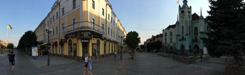 Mukachevo Apartment | Large apartment in the city center