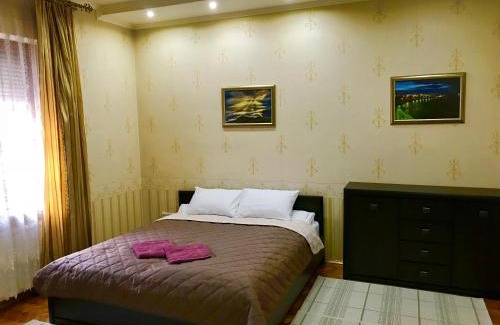 Mukachevo Apartment | Large apartment in the city center