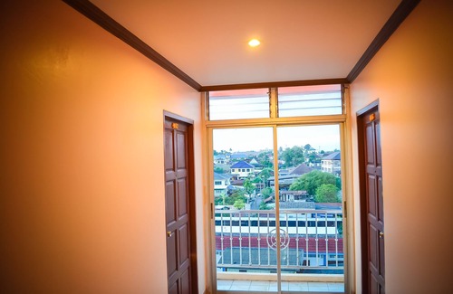 Ban Chang Apartment | Large Apartment in the heart of Banchang!
