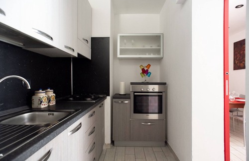 Maggiolina Apartment | Large apartment in villa, two bathrooms, private garden- central area of Milan