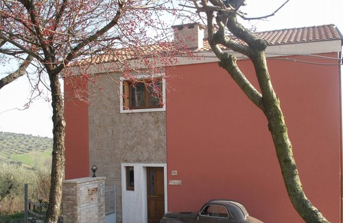 Rimini Apartment | Large apartment in villa for 8/10 people on the green hill of Rimini