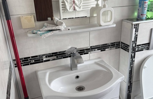 Bielefeld Apartment | Large apartment near IKEA BR