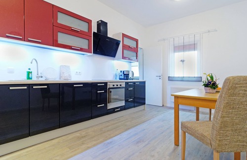 Friedrichshagen Condo | Large apartment near the forest, water and S-Bahn near Müggelsee