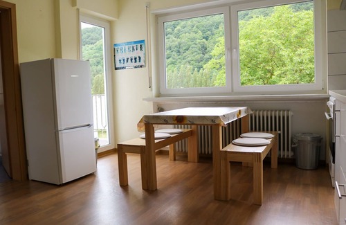 Enkirch Apartment | Large apartment with two terraces, view of the Moselle