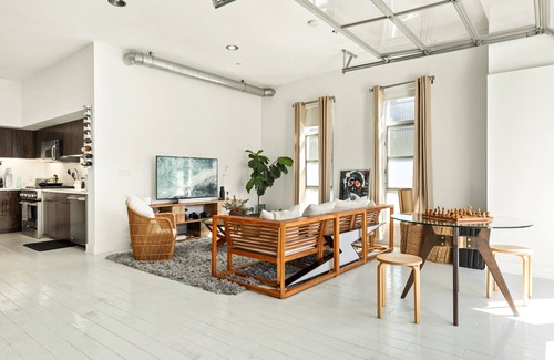 Ocean Park Condo | Large artist's loft, 2 blocks from Beach