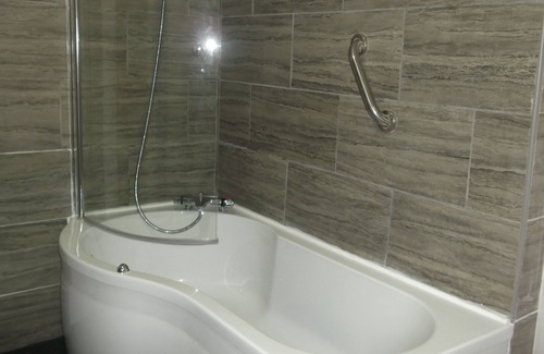 Glenurquhart House | Large B&B suite at Steading Highland Glen Lodge