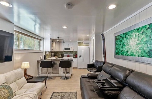 Liberty Wells House | Large Backyard w/Hot tub Minutes from Liberty Park!