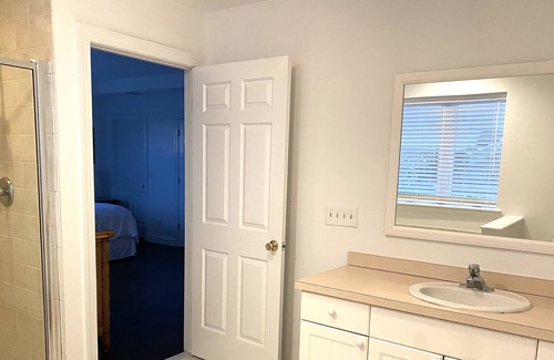 Avon Apartment | Large Bay Head Apartment a block from the beach!