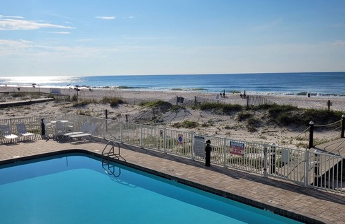 Gulf Shores Condo | Large Beach Side 2 Bedroom Condo West Beach - Shoreline Towers