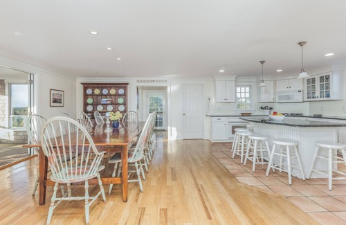 Polpis House | Large beautiful home near Quidnet BeachnASSIST WITH CAR FERRY RESERVATIONS