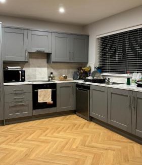 County Cork House | Large bedroom near to the center