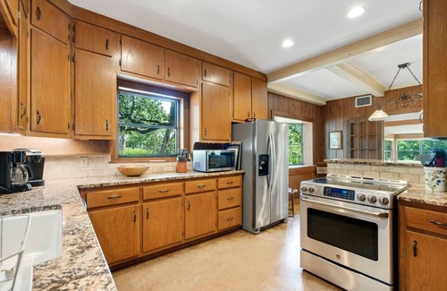 Wimberley House | Large Blanco Riverfront home on 40 acres