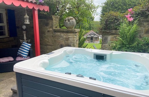 East Morton House | Large Boutique house set in own grounds