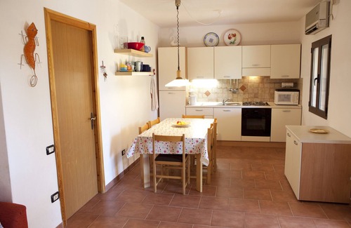 Torre di Bari House | Large Bungalow, big garden & endless beaches! Casa Lobina/Sunrise Terrace