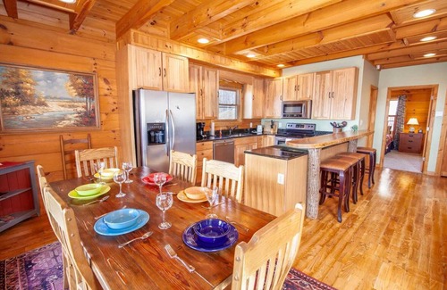 Zionville Cabin | Large Cabin Sitting at 4,000 Feet Elevation