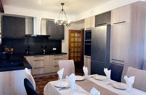 Mesnil Sous Les Cotes Ski Chalet | Large-capacity group gîte with outdoor SAUNA and JACUZZI