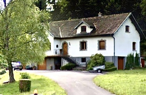 Mesnil Sous Les Cotes Ski Chalet | Large-capacity group gîte with outdoor SAUNA and JACUZZI