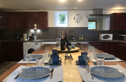 Guern House | Large capacity RELAX cottage in the countryside