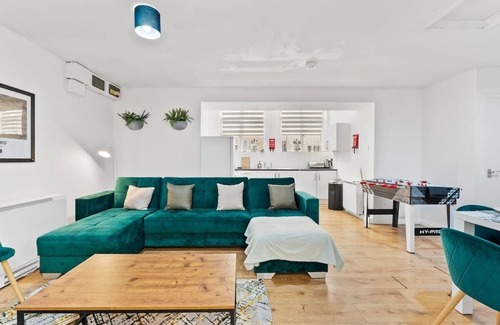 Leicester City Centre Apartment | Large Central Leicester Apartment