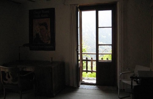Le Tretien House | Large picturesque house with garden. Max 12 p.