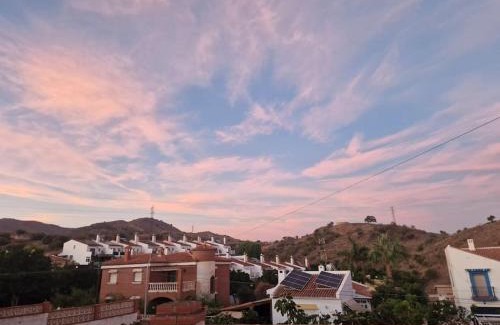 Velez-Malaga Ski Chalet | Large chalet 5 min walk to beach