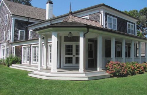 Barnstable County House | Large Chatham Home Overlooking the Atlantic
