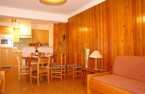 Val Cenis Apartment | Large, comfortable apartment 3 minutes from the slopes and village center