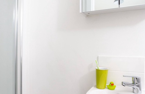 Normanton House | Large Contractor House*Free Parking*Close M1 & M62