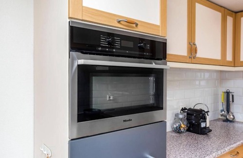 Rijs Ski Chalet | Large corner chalet with air conditioning luxury kitchen and lots of privacy
