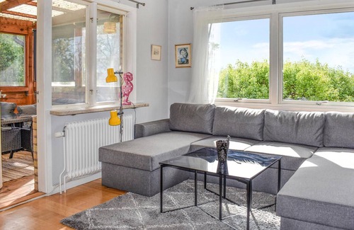 Morbylanga House | Large cottage with good facilities on the island of Öland.