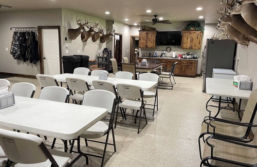 Leopolis House | Large Country Home with a Garage Mahal for an Entertainers Dream