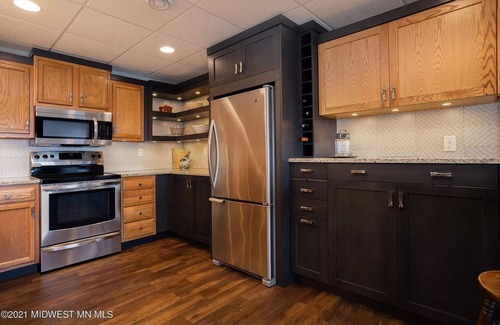 Richwood Cabin | Large & Cozy 4-bedroom cabin in Audubon with 2 kitchens