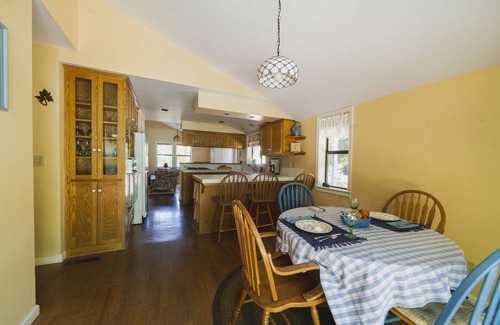 Nevada City Cottage | Large Cozy House Close to Town and Park