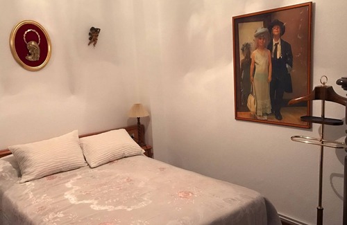 Eibar Condo | Large, cozy, quiet apartment and large terrace shared with owner