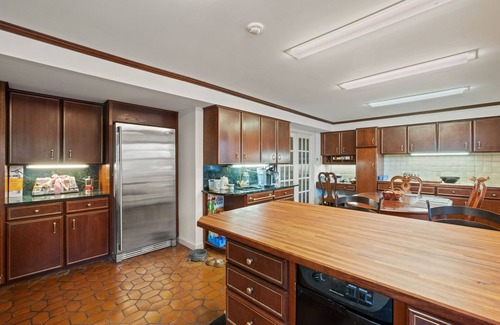 Hanover House | Large Dartmouth Home w/Outdoor Pool-Perfect for alumni, future students, and summer vacation!