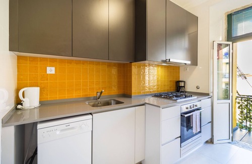 Santo Antonio Apartment | Large Downtown Avenue Duplex by Central Hill